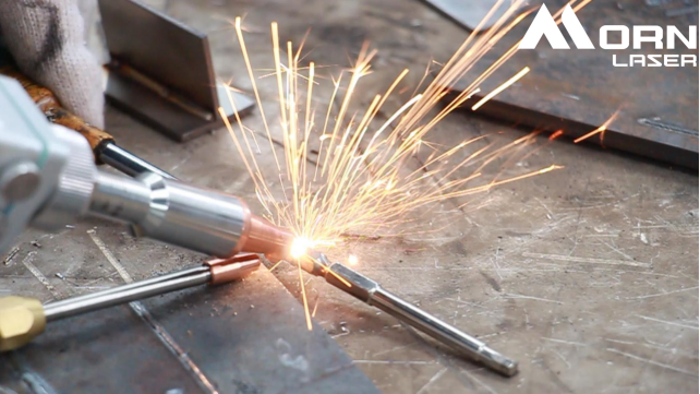 Comment les fabricants utilisent le soudage laser pour remplacer les techniques de soudage traditionnelles